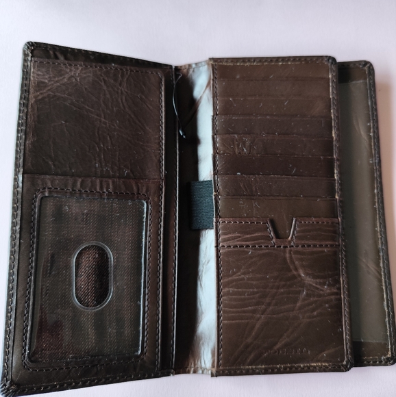 Genuine Fossil Classic Wallet Dark Brown - Picture 3 of 6